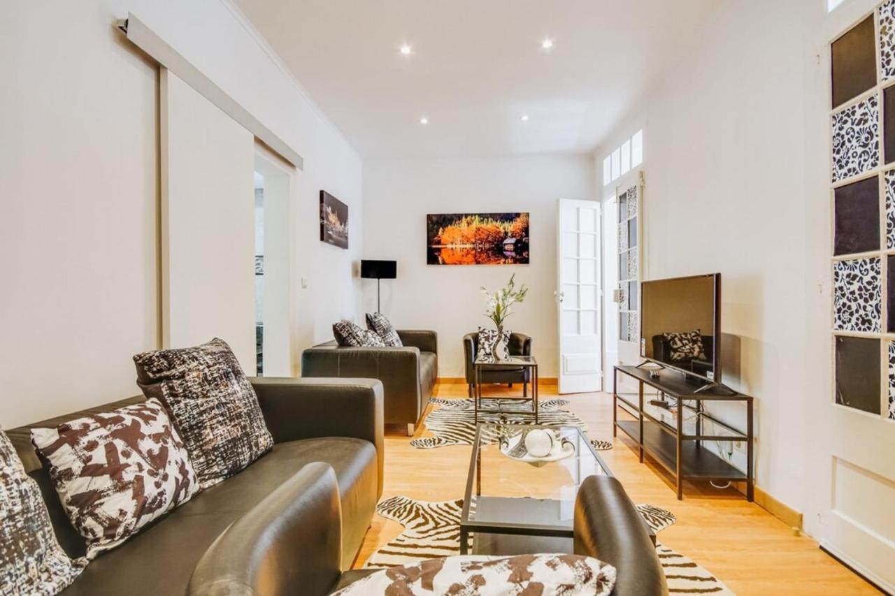 3 Bedroom Apartment In Baixa With River View Lisbon Bagian luar foto